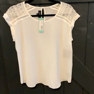 Fortune Ivy Creme Blouse With Tags